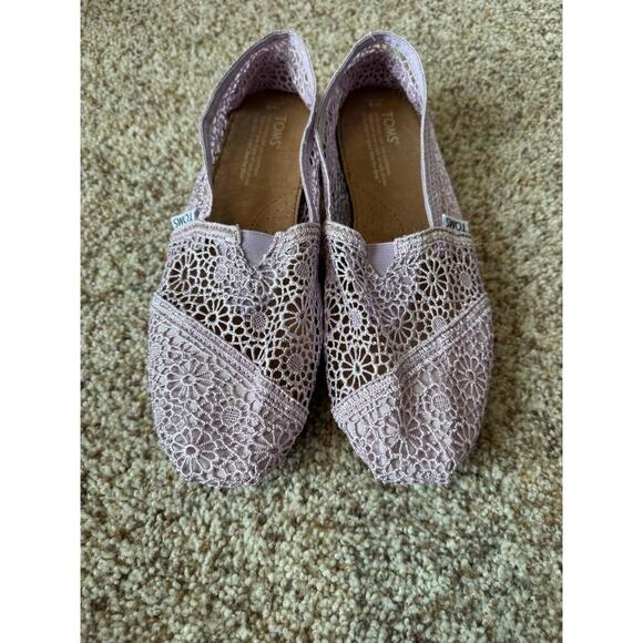 TOMS Women's Light Pink crochet espadrille slip on shoes, size 9 - Picture 5 of 10